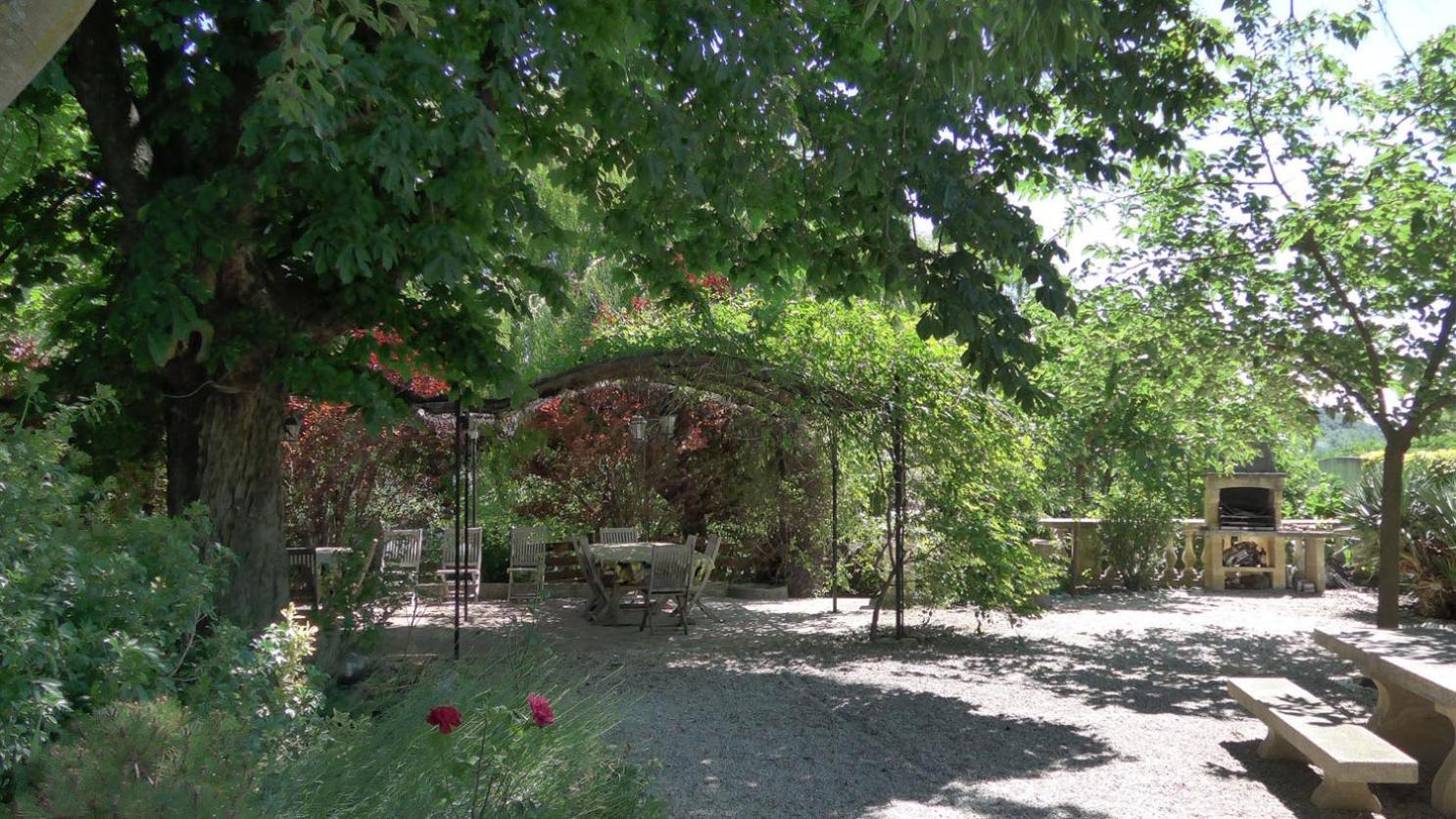 Gites Au Chateau Des Estubiers Les Granges-Gontardes Ngoại thất bức ảnh